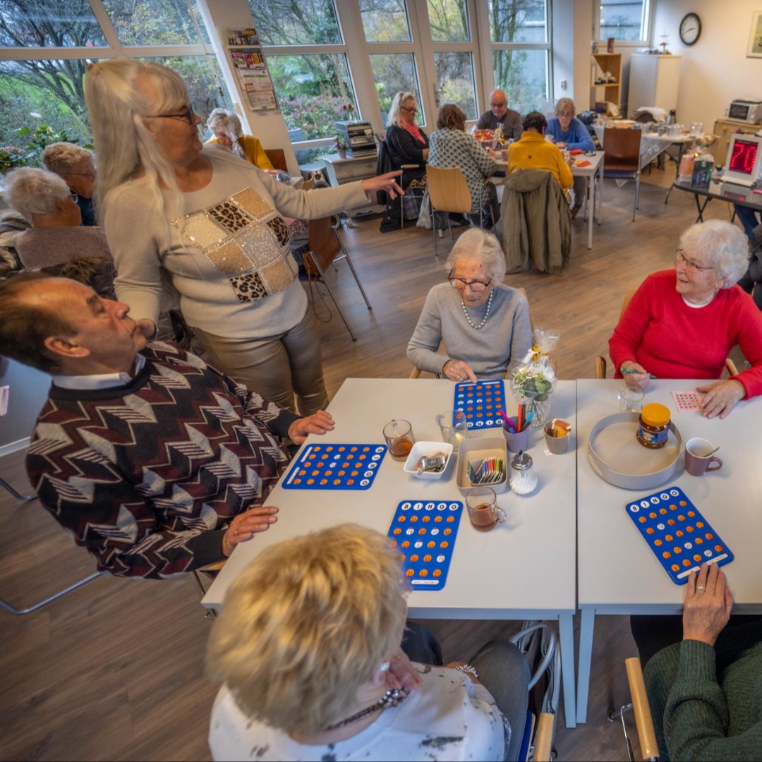 Fotograaf: Nico te Laak - Abeltje brengt leven in de buurt